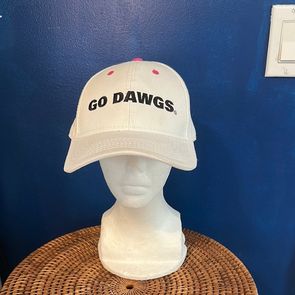 Go Dawgs T-Mobile White Strapback University of Georgia Promo Baseball Hat Cap - Picture 1 of 5